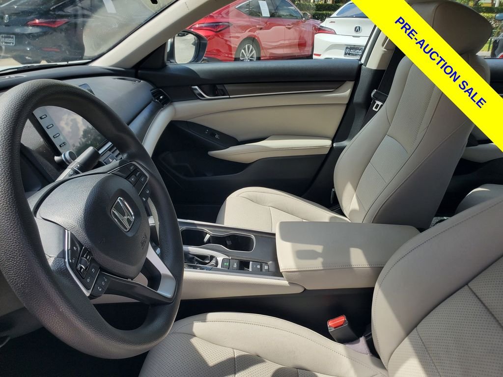 Used 2021 White Honda LX image 15