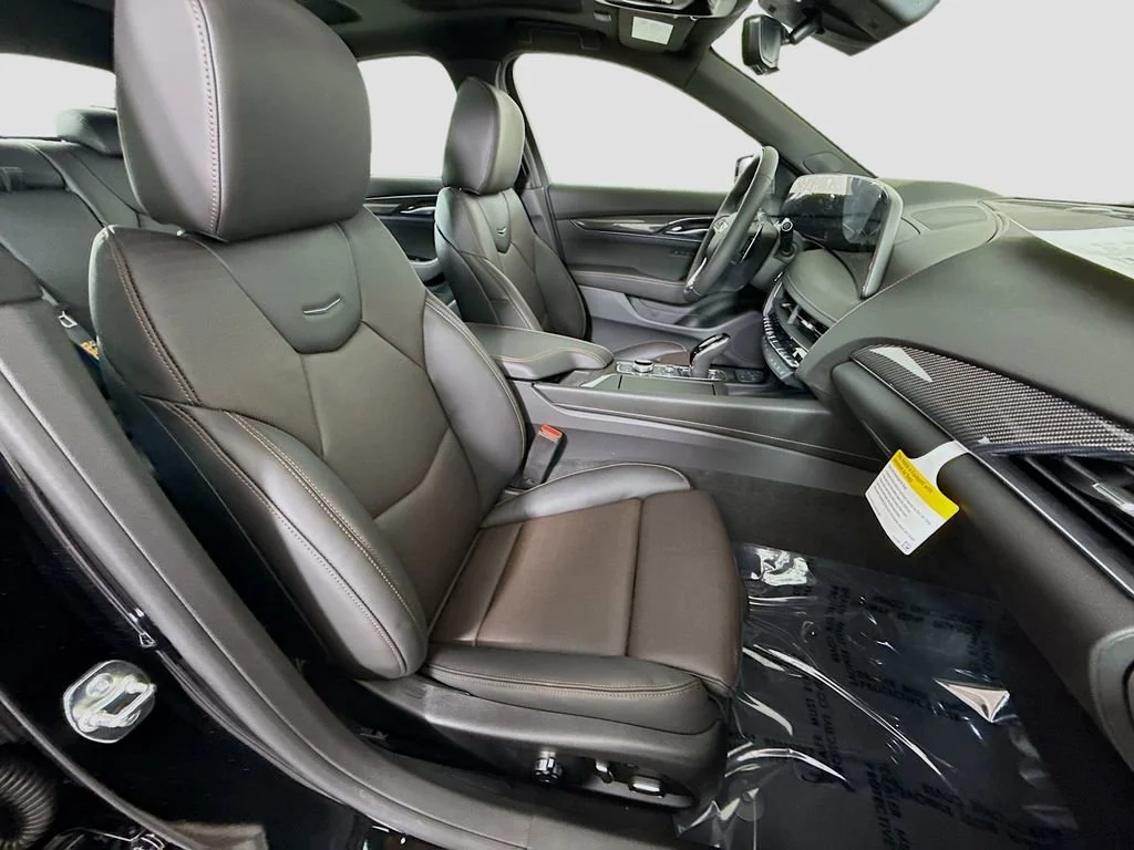 2026 Cadillac CT5 V-Series - Photo 28