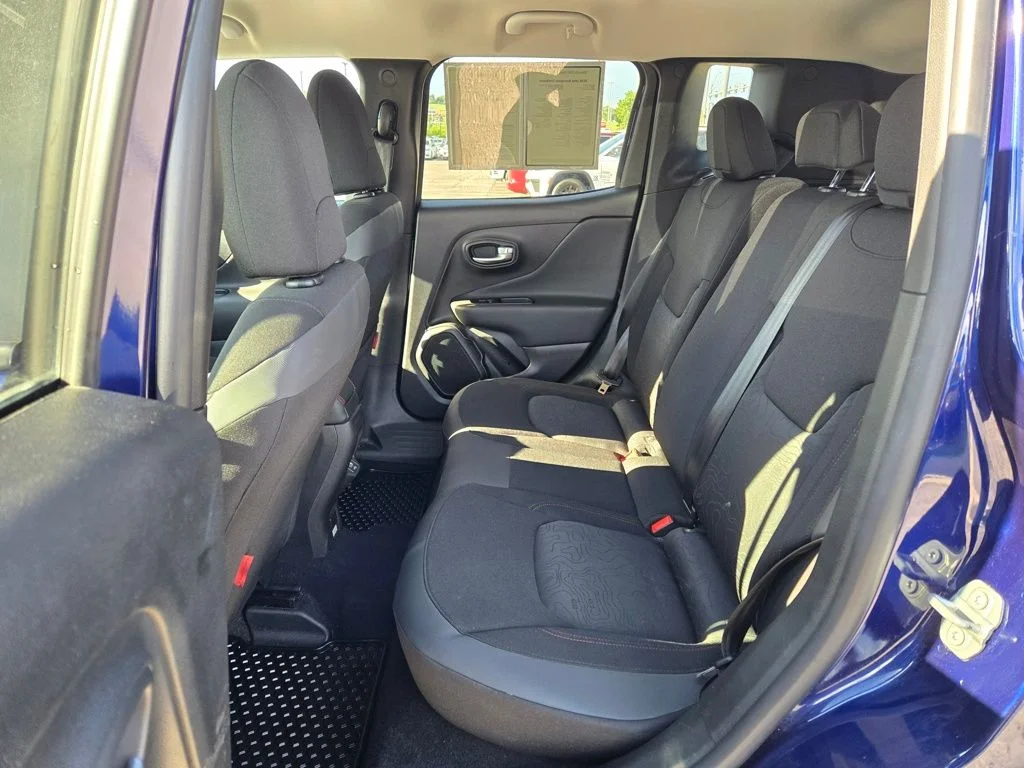 Used 2020 Blue Jeep Trailhawk image 29