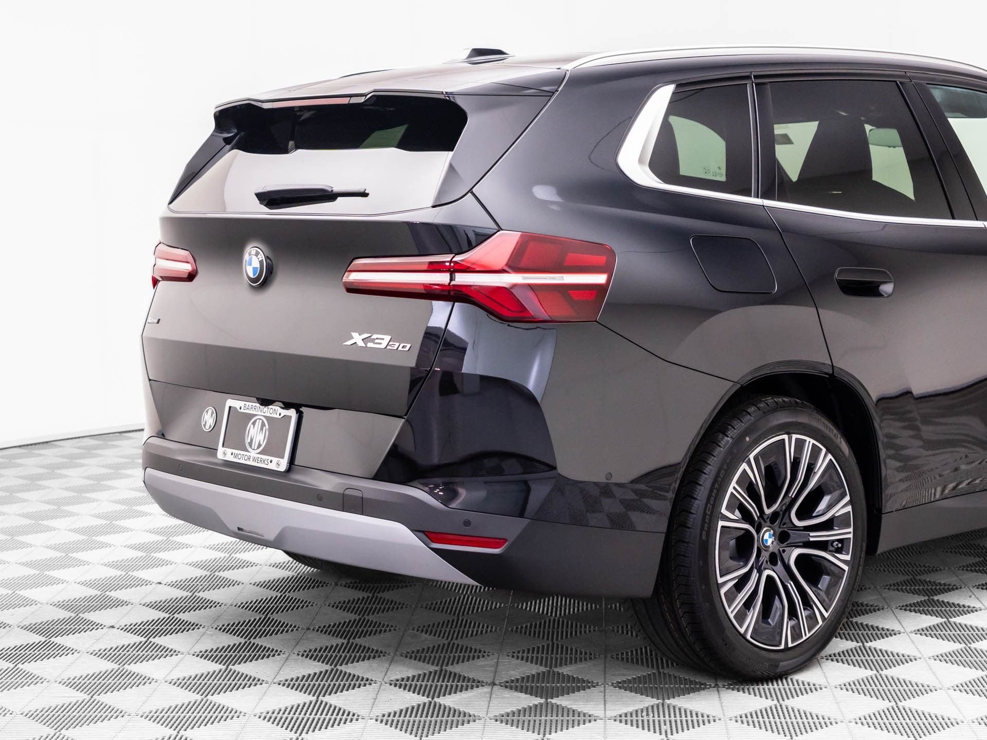 New 2026 Black Sapphire Metallic BMW 30 xDrive image 35