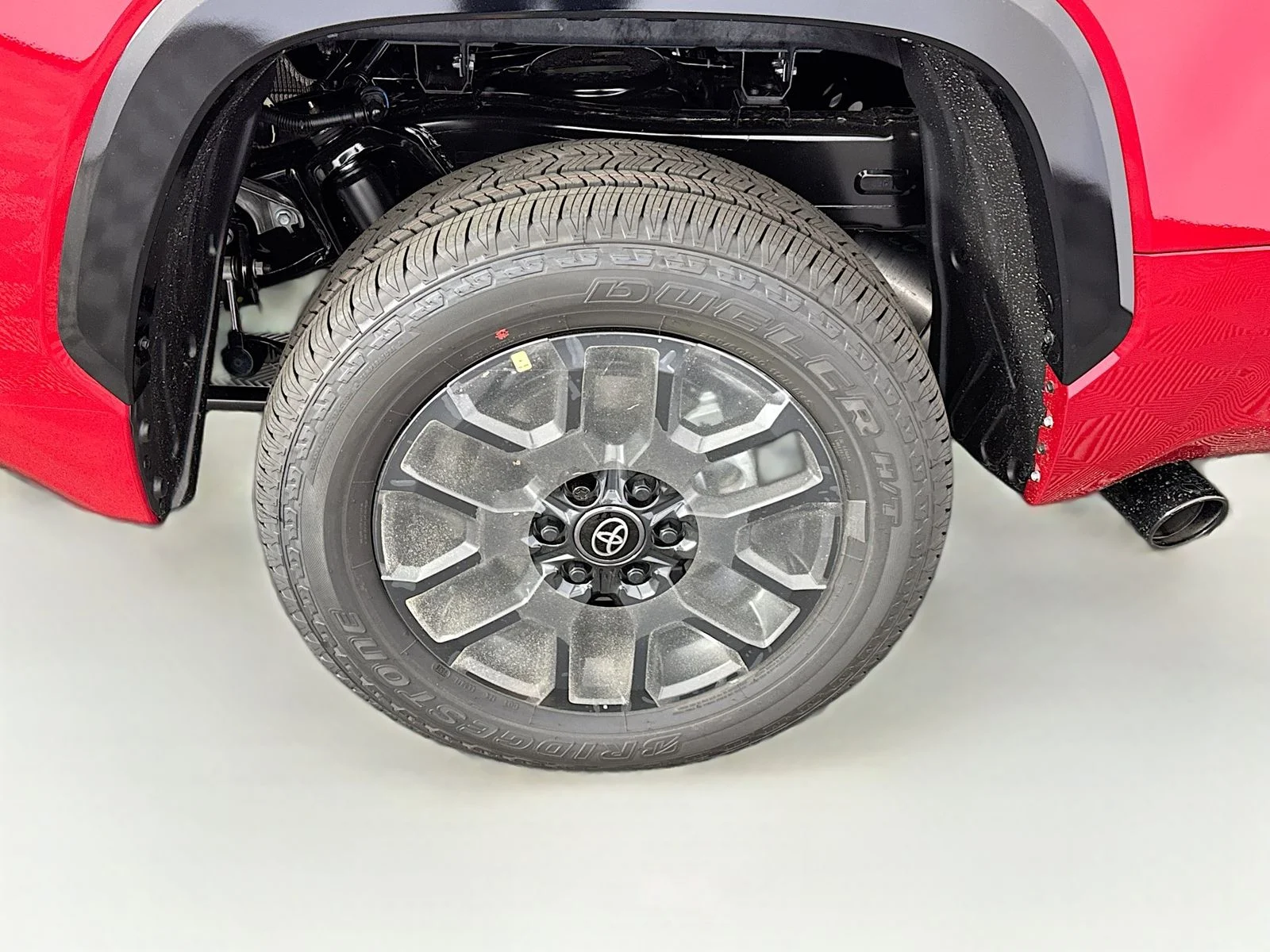 New 2026 Supersonic Red <sup>1</sup> Toyota  Platinum image 15