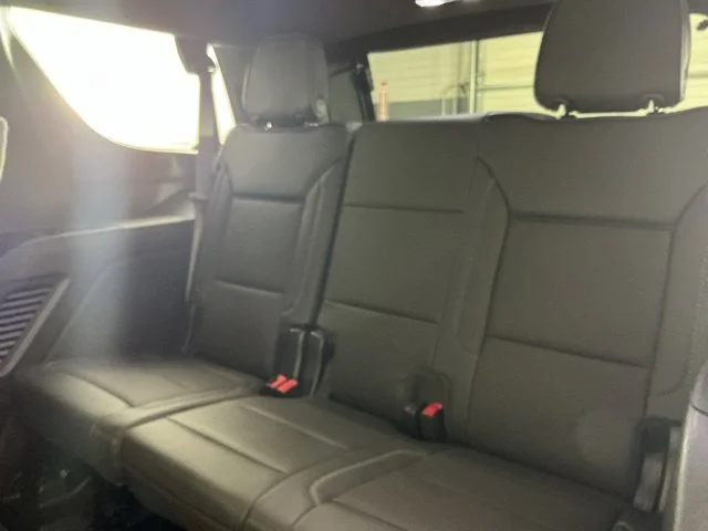 Used 2022 Black GMC Denali image 28