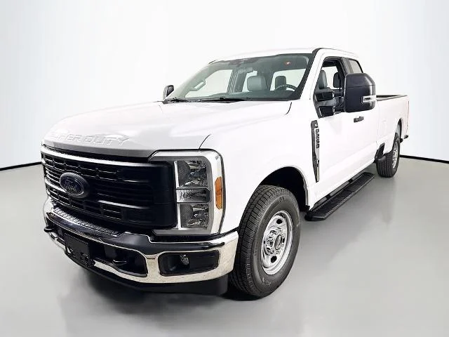 New 2026 Oxford White Ford F-250® XL image 32