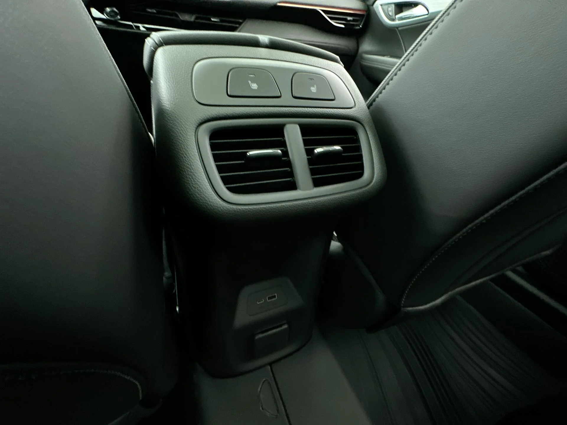 2026 Buick Envision Avenir - Photo 79
