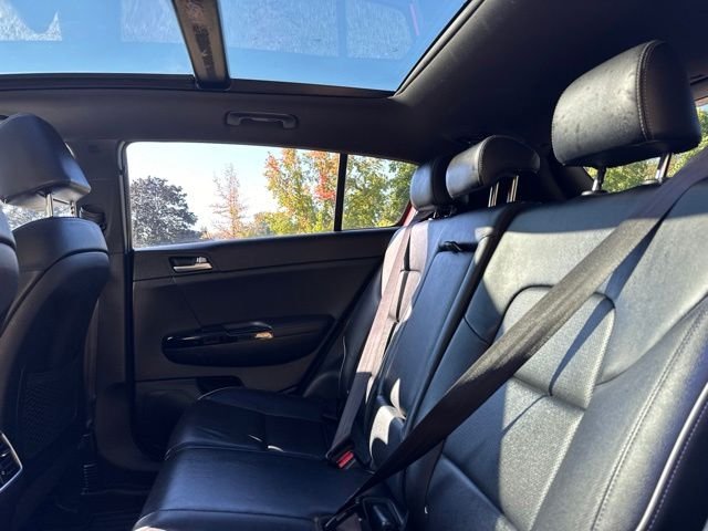 Used 2021 Hyper Red Kia SX image 16