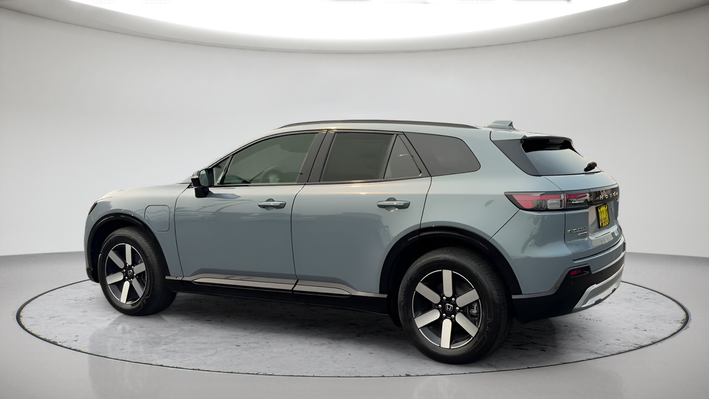 New 2026 Sonic Gray Pearl Honda Touring image 8
