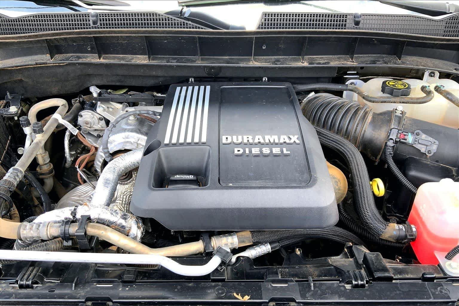 Used 2023 Onyx Black GMC Denali image 32