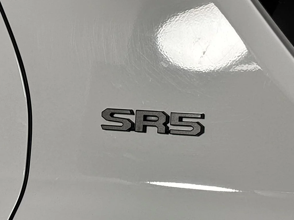 Used 2025 White Toyota SR5 image 23