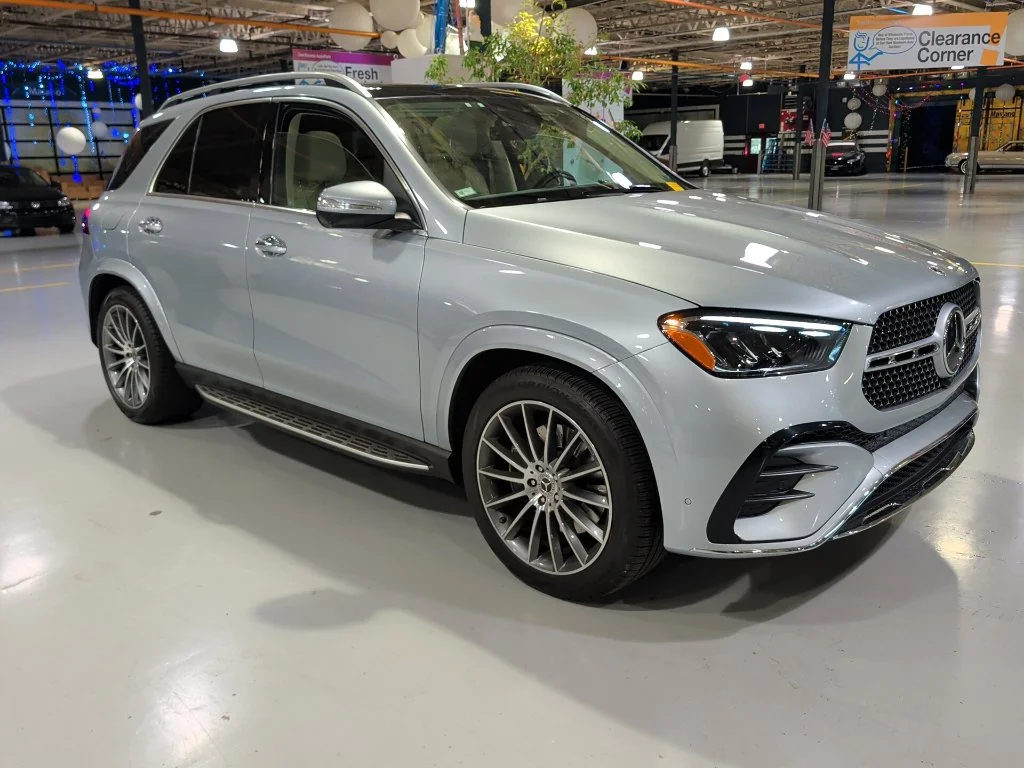 Used 2026 Silver Mercedes-Benz GLE 450 image 1