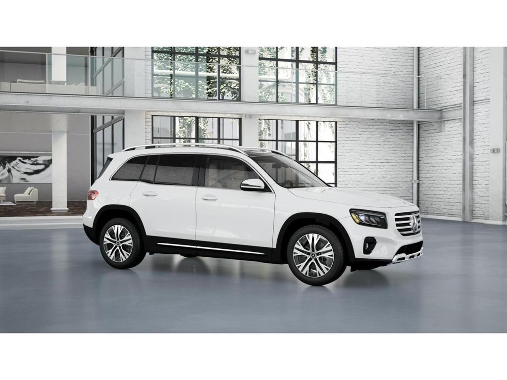 Used 2026 Polar White Mercedes-Benz GLB 250 4MATIC® image 13