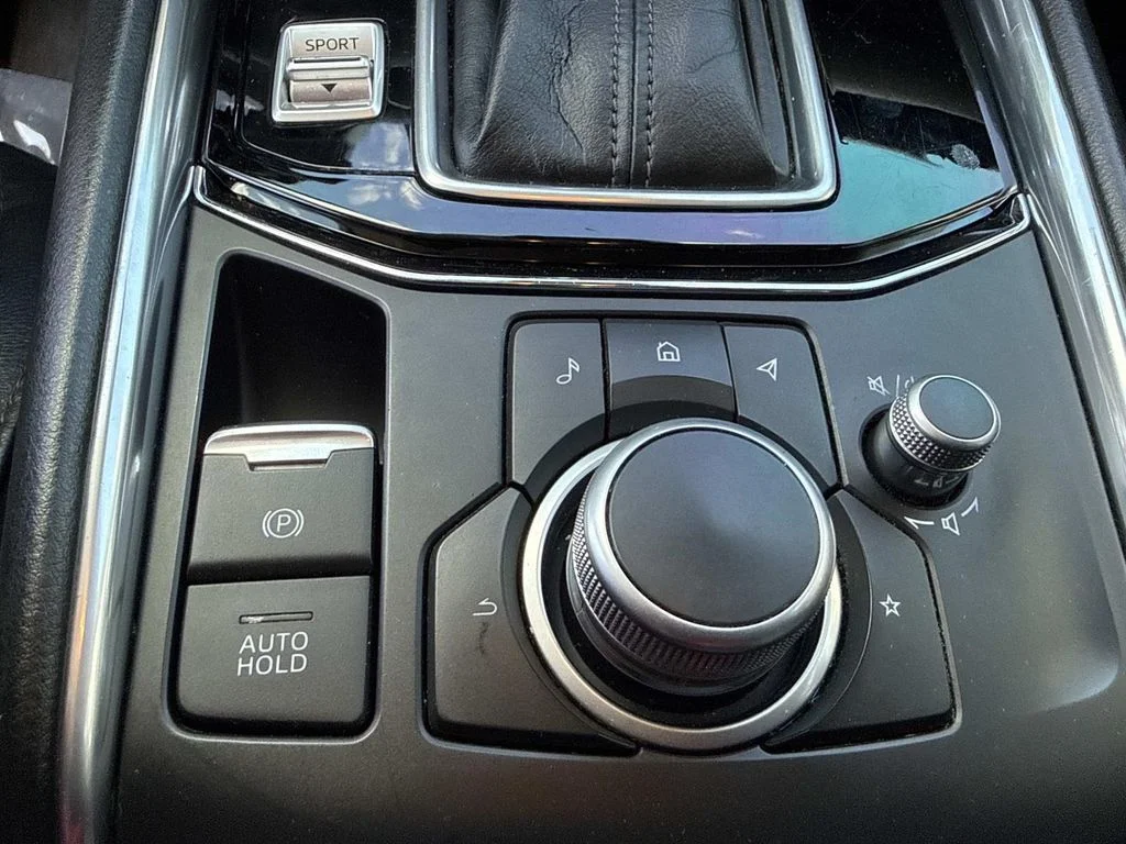 Used 2021 Silver Mazda Grand Touring image 35