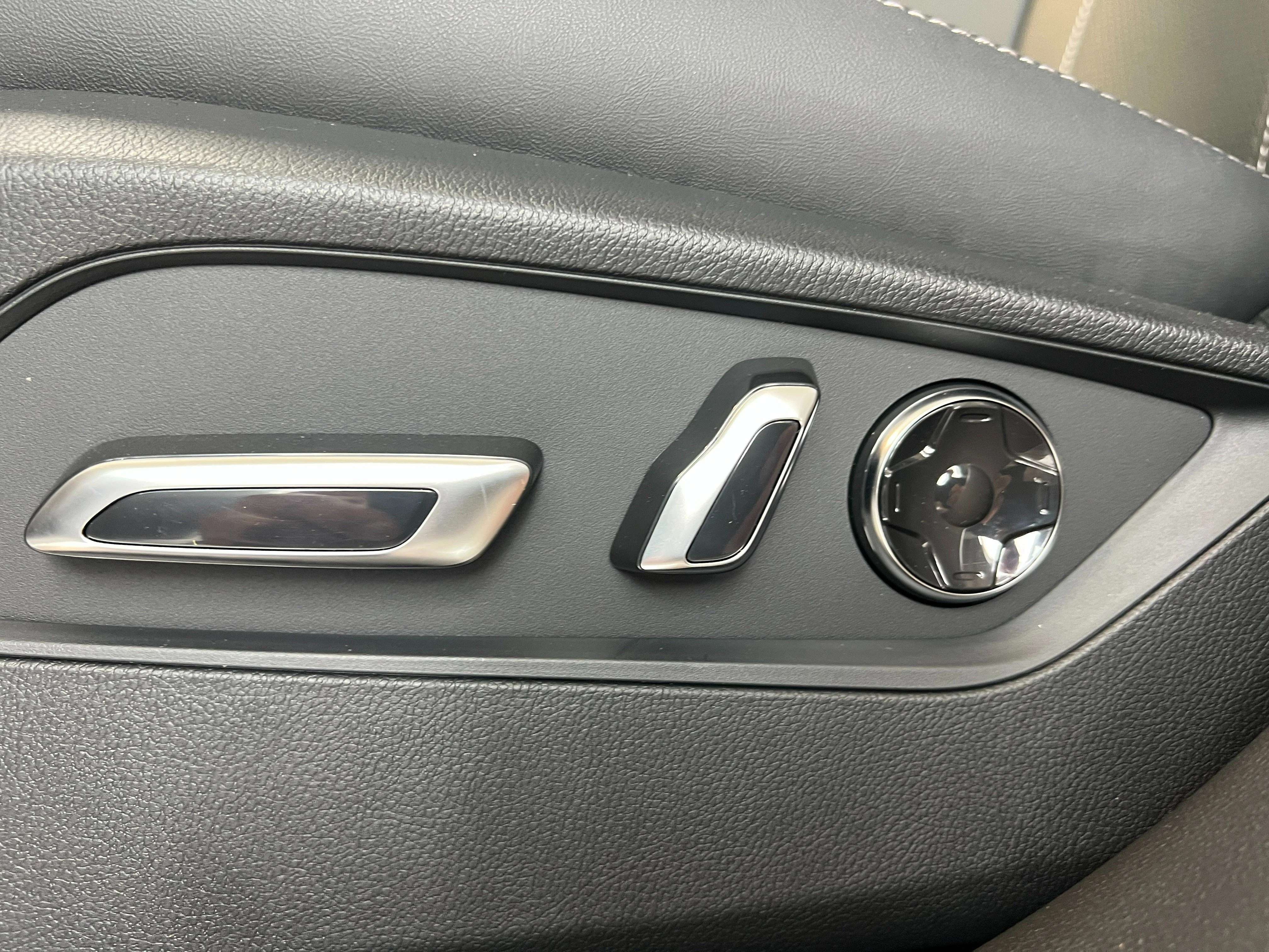 New 2026 Majestic Black Pearl Acura w/Technology Package image 15