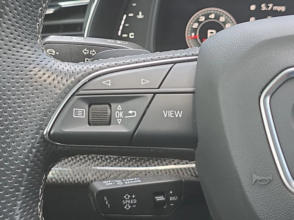 Used 2023 White Audi 4.0T Prestige image 15
