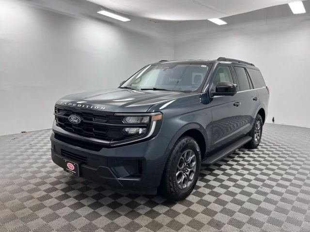 Used 2025 Blue Ford Active image 2
