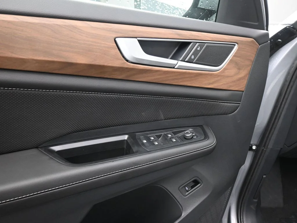 New 2026  Volkswagen 2.0T SE w/Technology image 41