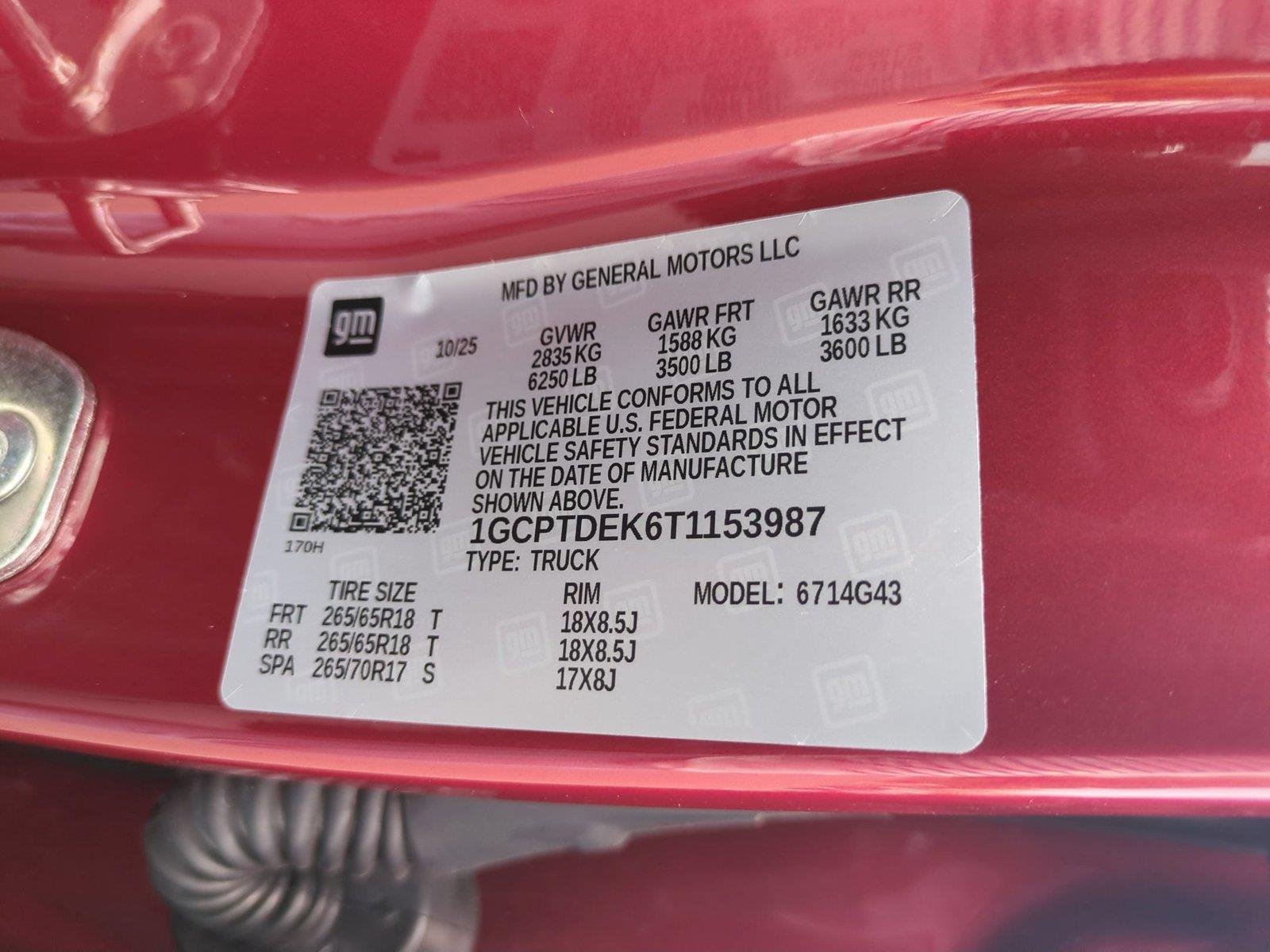 Used 2026 Radiant Red Tintcoat Chevrolet 4WD Z71 image 41