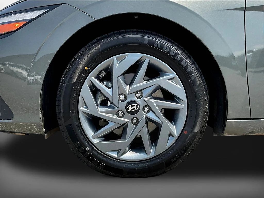 Certified Used 2024 Gray Hyundai SEL image 30