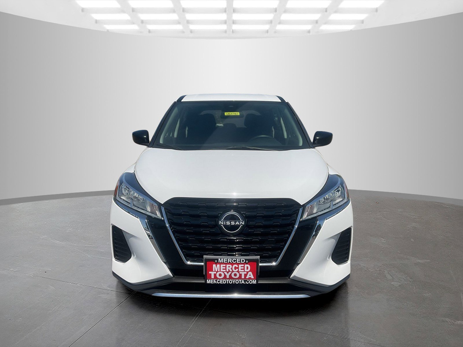 Used 2022 Fresh Powder Nissan S image 8