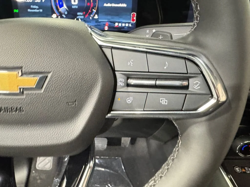 New 2026 Polar White Tricoat Chevrolet Premier image 19