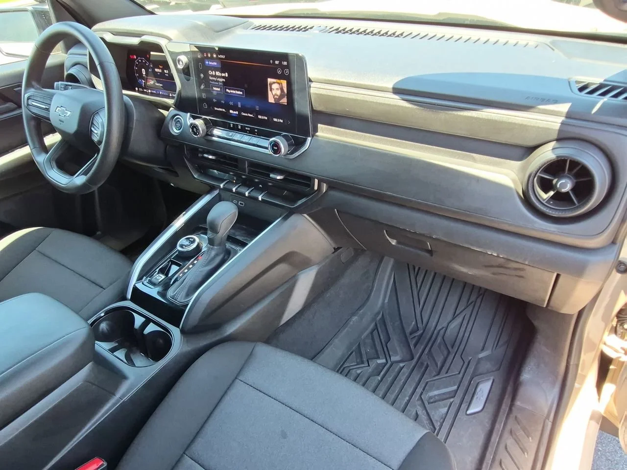 Used 2024 Sand Dune Metallic Chevrolet Trail Boss image 28