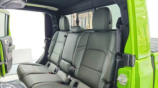 New 2026 Mojito (DISC) Jeep Mojave X image 22