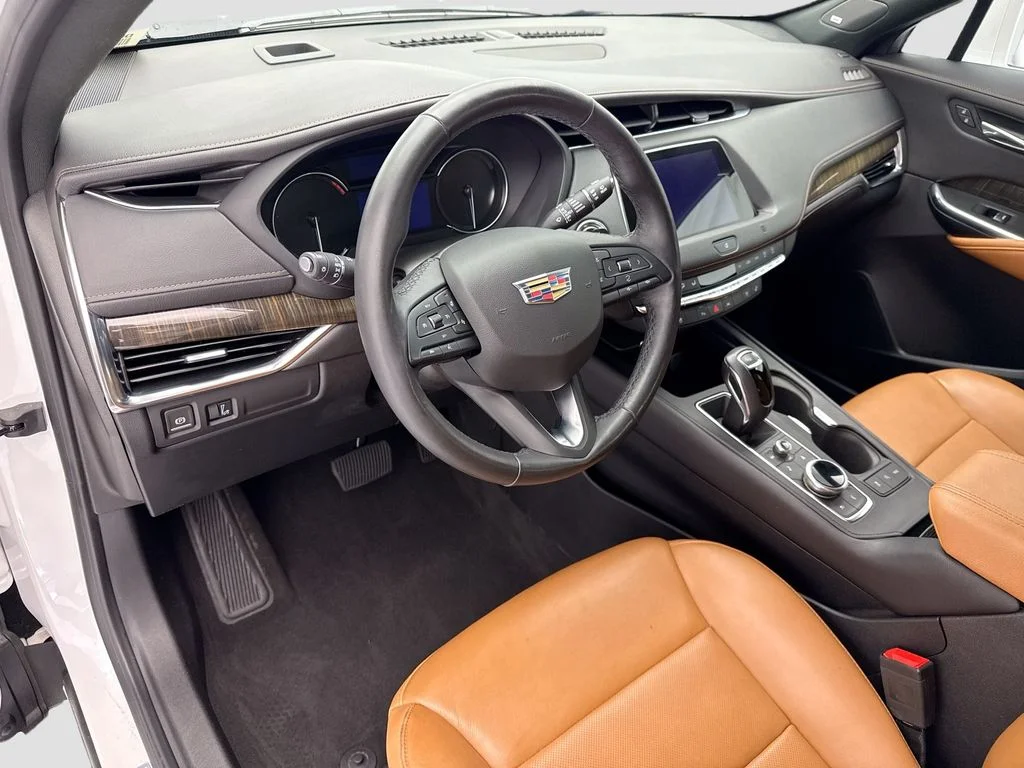 Used 2019 White Cadillac Premium Luxury image 9