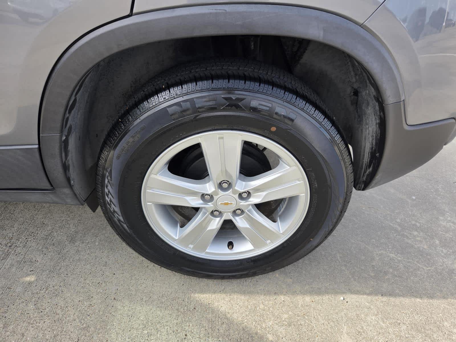 Used 2019 Satin Steel Metallic Chevrolet LT image 25