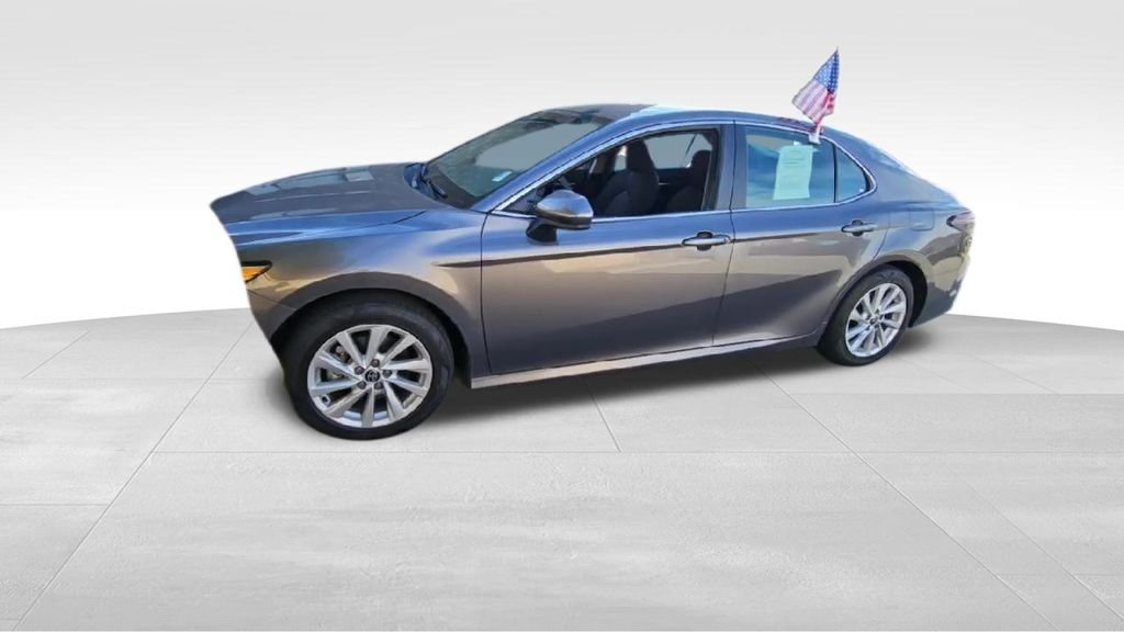 2024 Toyota Camry LE photo 3
