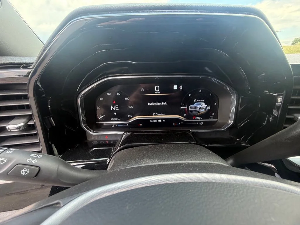 Used 2023 Onyx Black GMC Elevation image 29