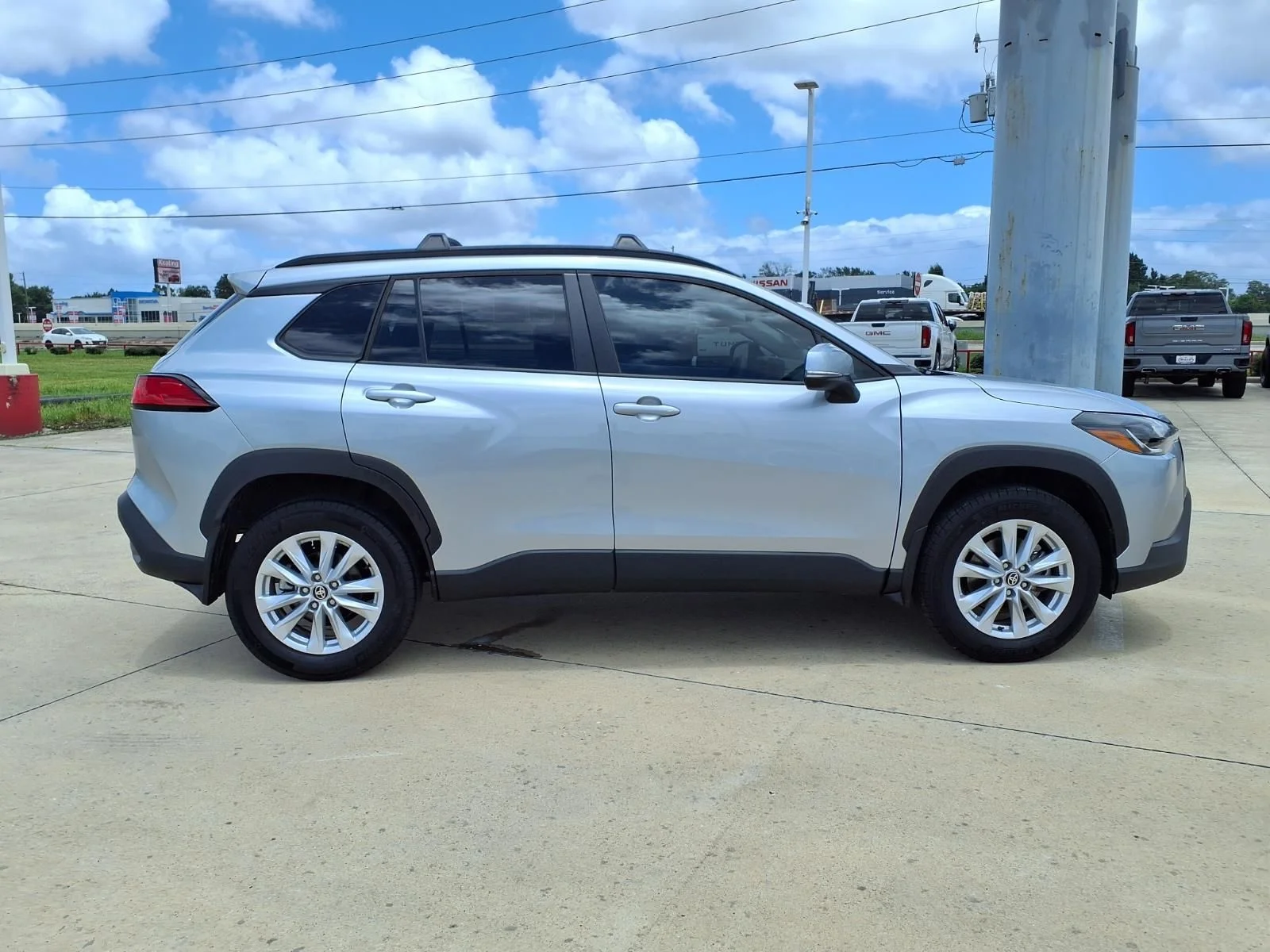 Certified Used 2024 Silver Toyota LE image 5