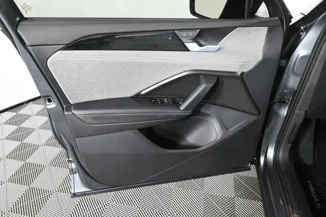 2026 Volkswagen Tiguan S - Photo 35