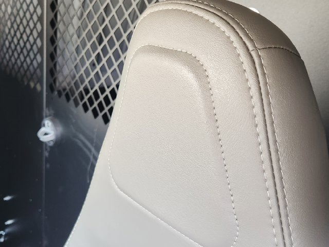 2025 Chevrolet Express Cargo Work Van - Photo 18