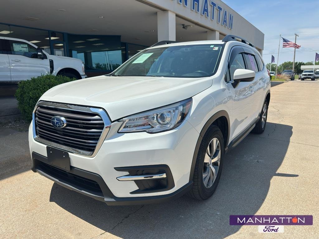 2022 Subaru Ascent Premium 8 Passenger's photo