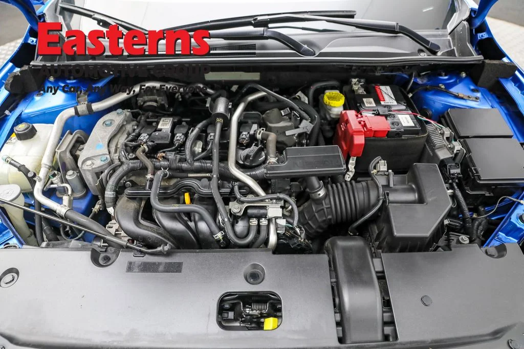 Used 2021 Blue Nissan SV image 7