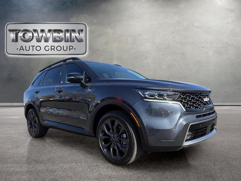 Used 2023 Gray Kia X-Line SX Prestige image 2