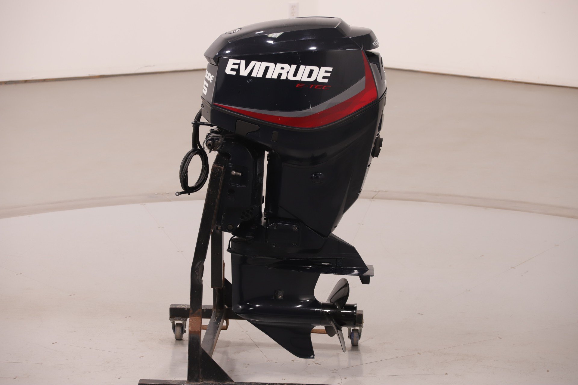 Used 2014  Evinrude  image 35