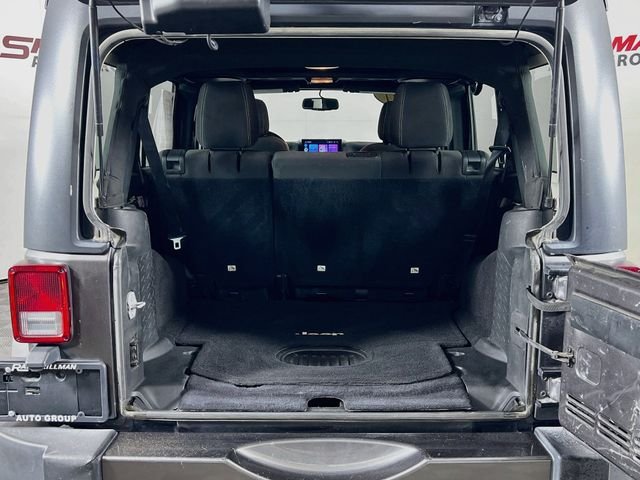2017 Jeep Wrangler Unlimited Sahara - Photo 23