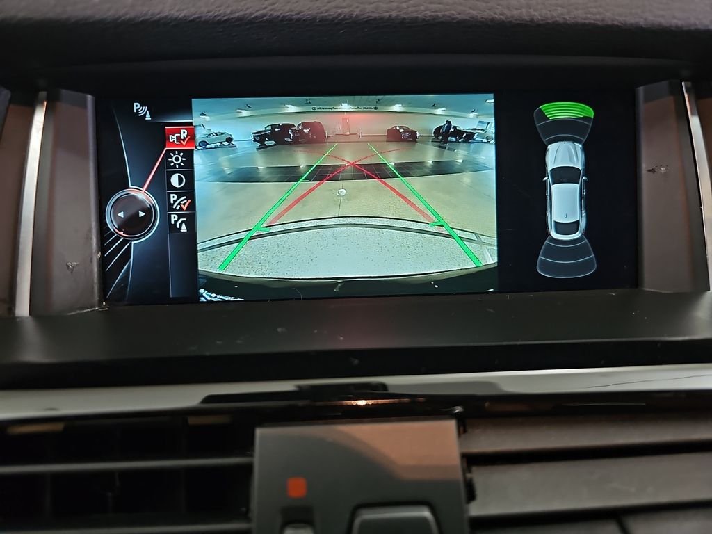 Used 2016 Black BMW xDrive28i image 24