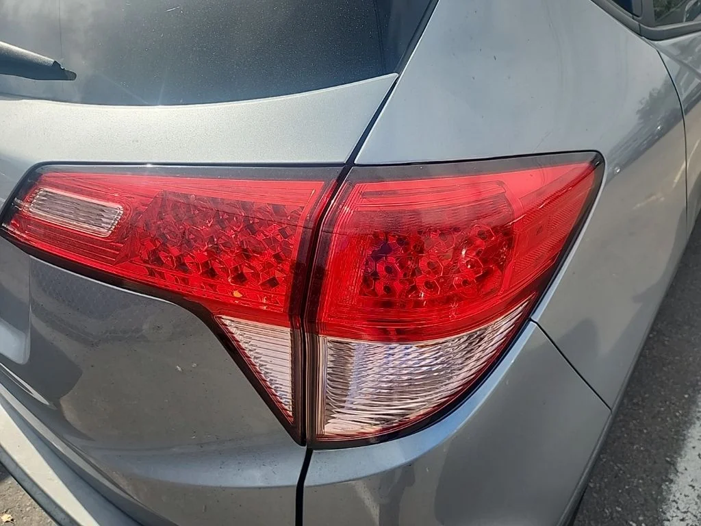 Used 2017 Silver Honda EX image 13