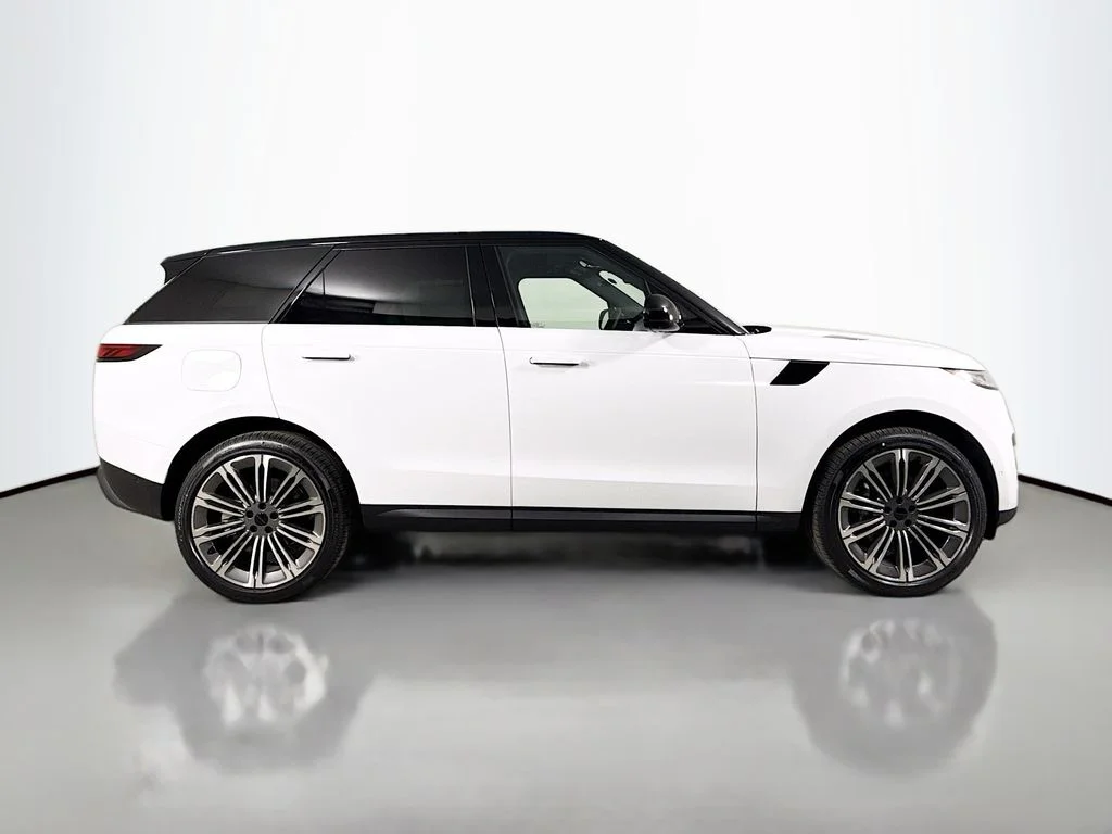 Certified Used 2026 White Land Rover SE image 4