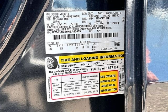 Used 2022  Ford Platinum image 36