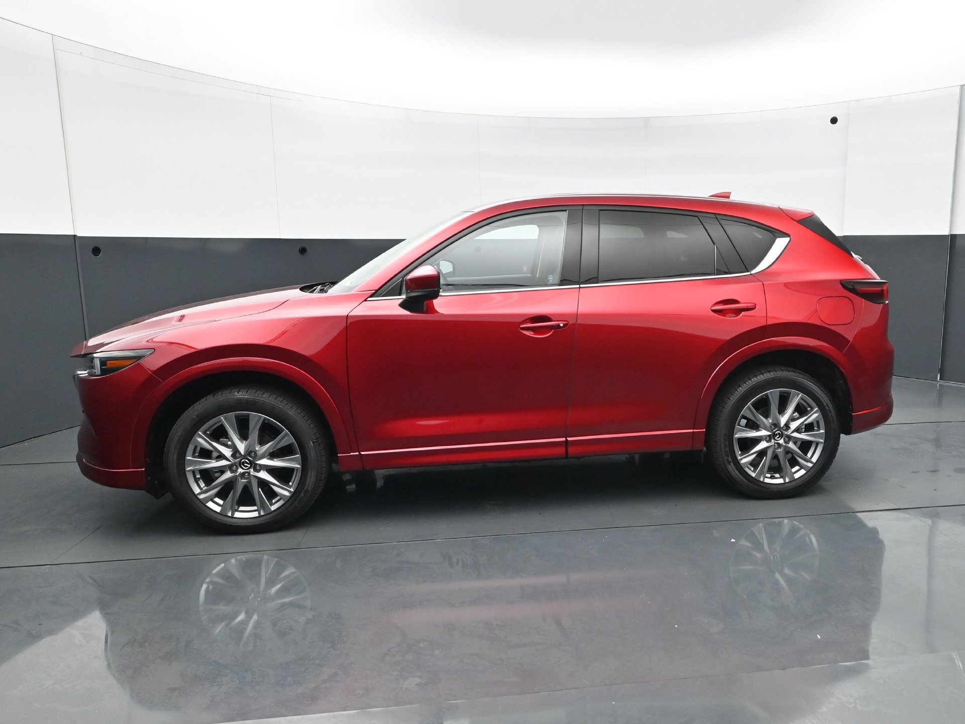 Used 2025 Mazda CX-5 S Premium Plus package with VIN JM3KFBEM8S0575861 for sale in Burnsville, Minnesota