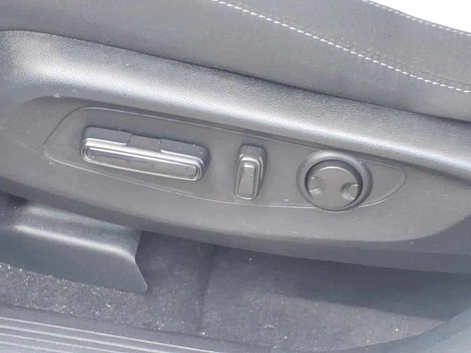2025 Honda CR-V EX - Photo 19