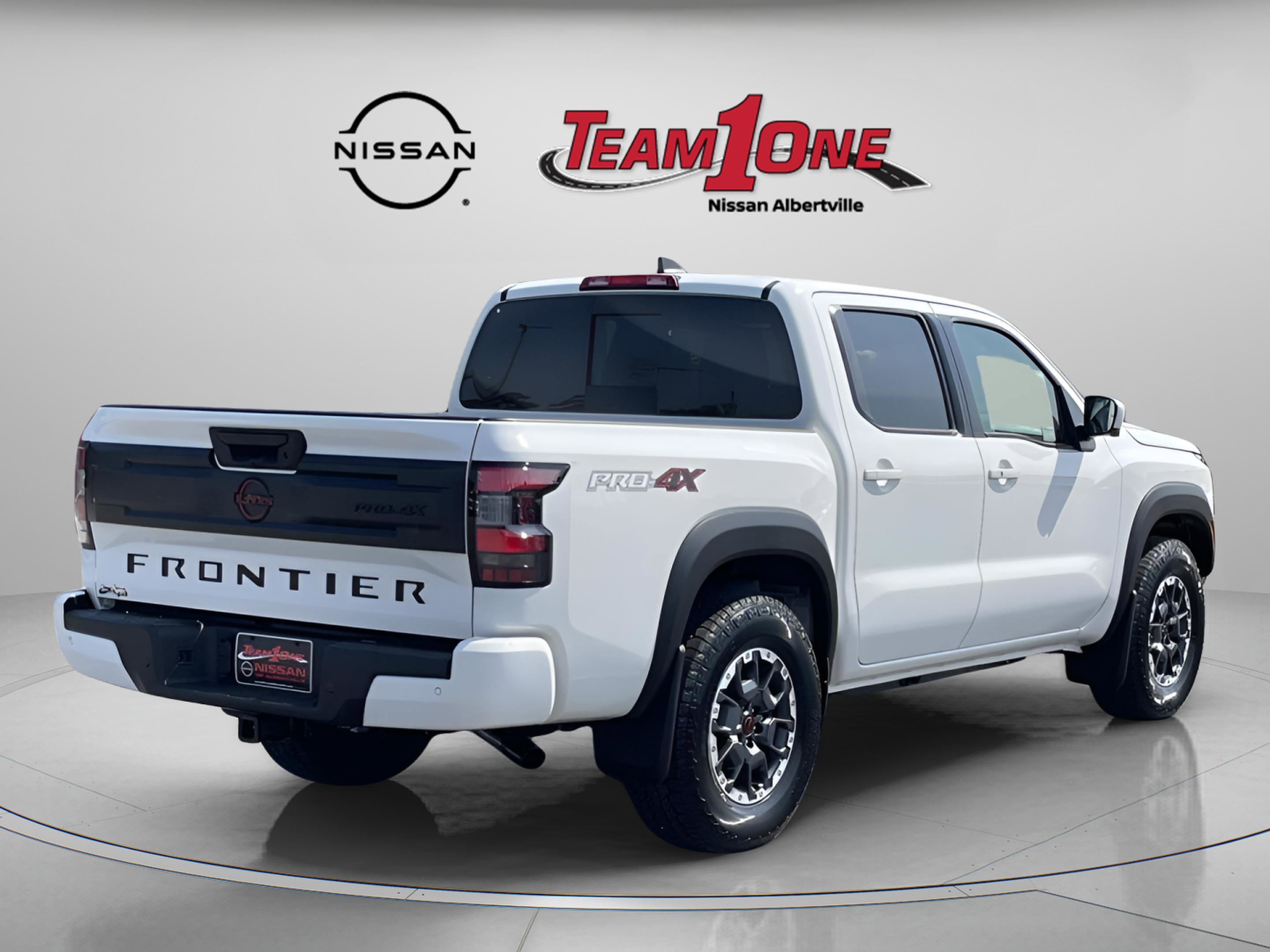 New 2026 Glacier White Nissan PRO-4X image 7