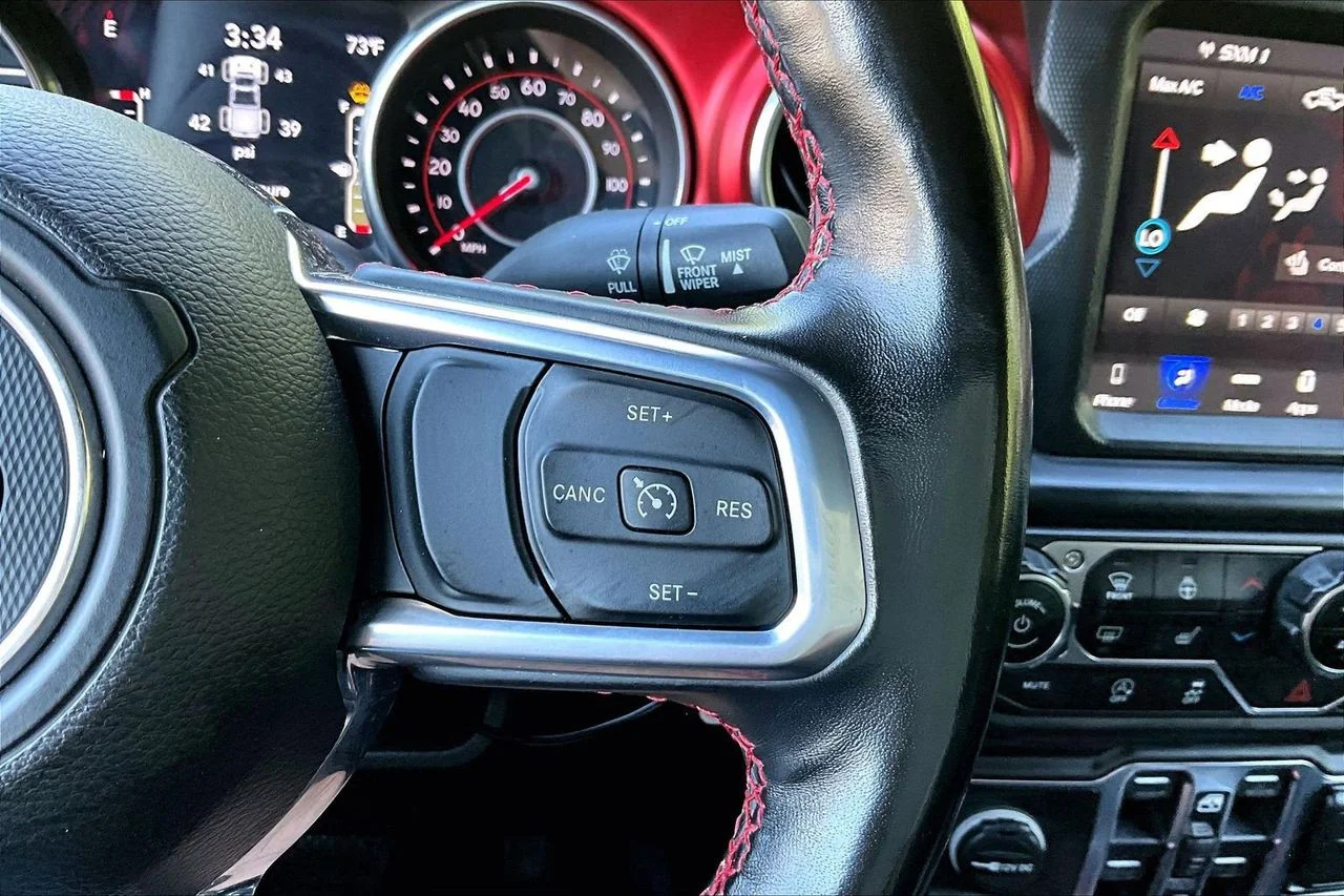 Used 2021 Gray Jeep Rubicon image 29