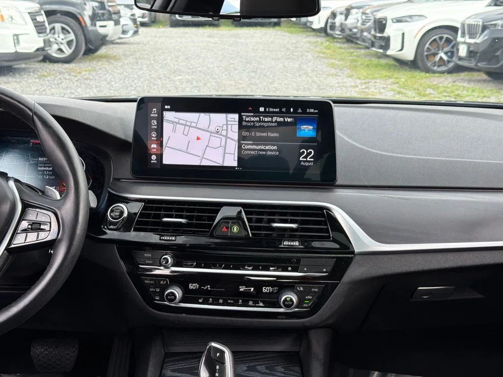 Used 2023 Black BMW 530i xDrive image 20