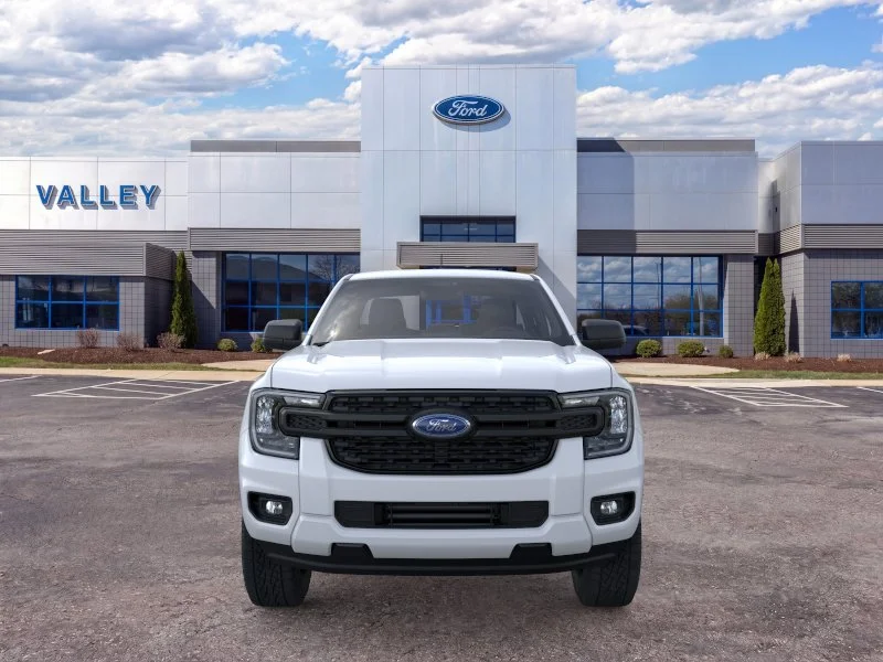 New 2026 Oxford White Ford XL image 7