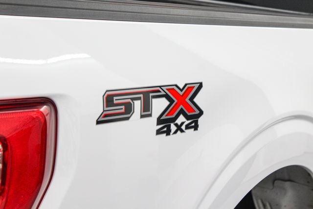 Used 2023 White Ford XL image 9