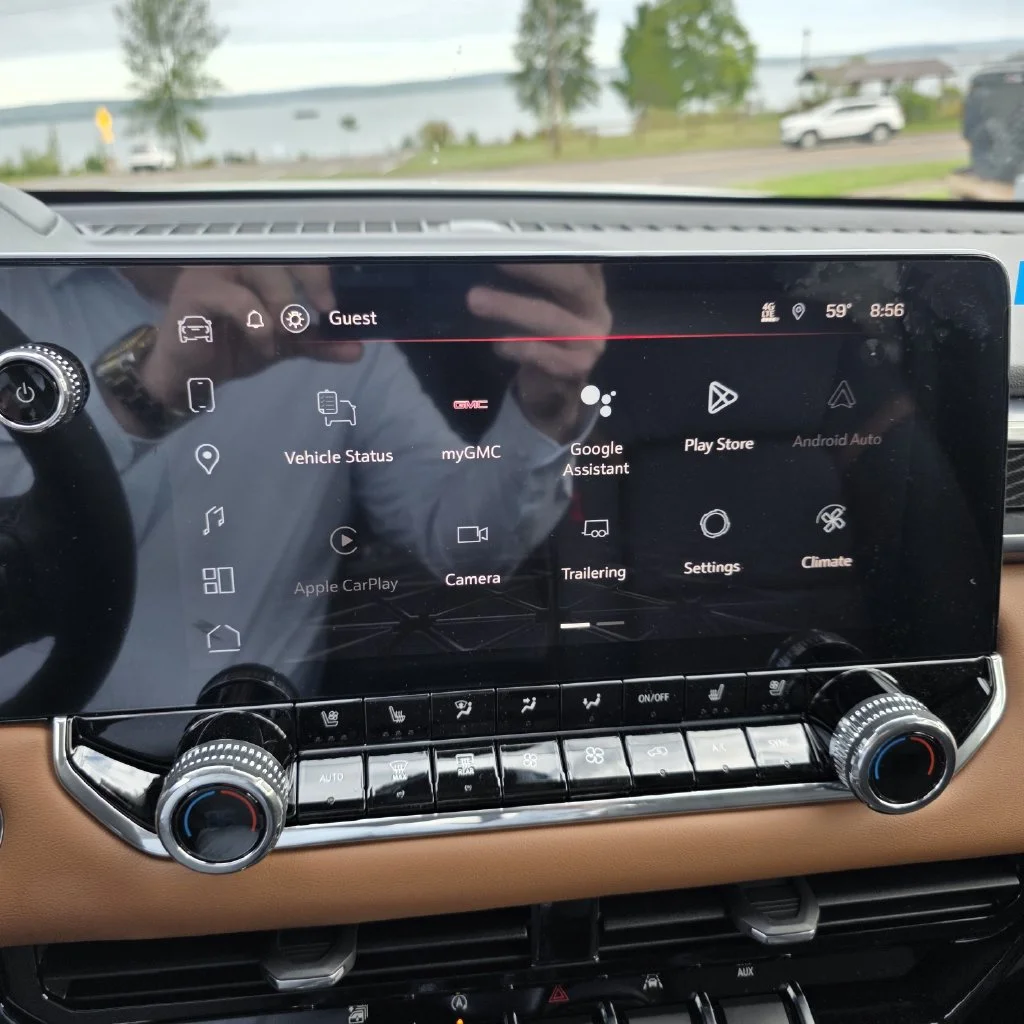 2026 GMC Canyon AT4 - Photo 11