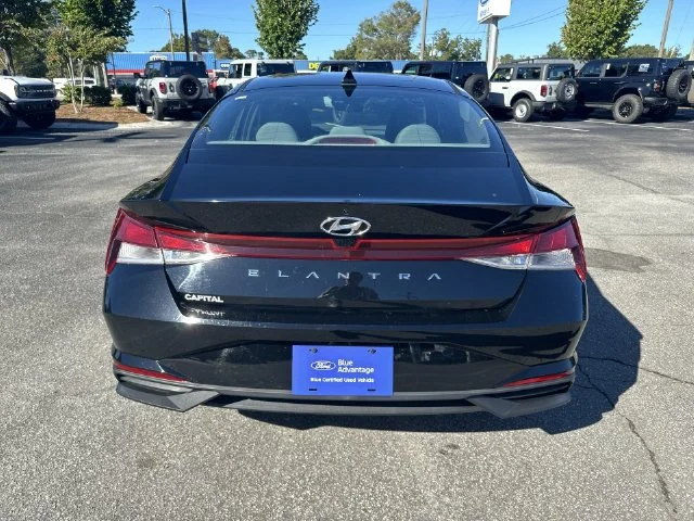 Used 2023 Black Hyundai SEL image 26